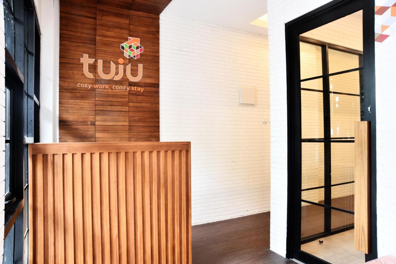 Auberge de jeunesse Tuju Arteri Pods à Jakarta Extérieur photo