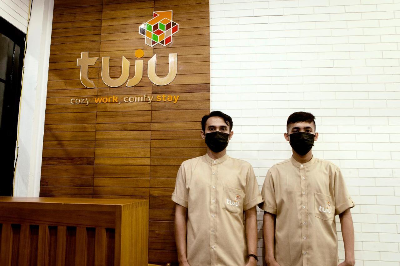 Auberge de jeunesse Tuju Arteri Pods à Jakarta Extérieur photo